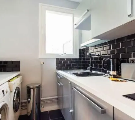 Appartement Cmg Trocadero - Louis David
