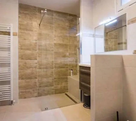 Apartment Cmg Trocadero - Louis David Paris